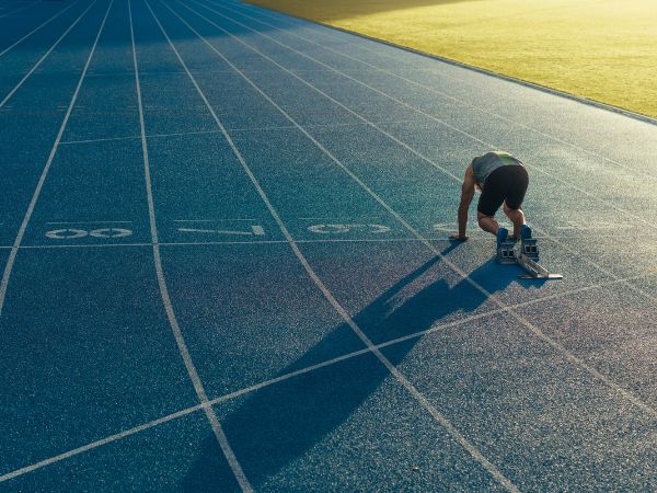 Bieganie na bieżni: Porady i sztuczki, aby jak najlepiej wykorzystać swój trening